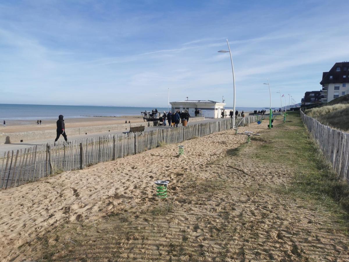 Cabourg T2 Front De Mer - Proche Thalasso Exterior photo
